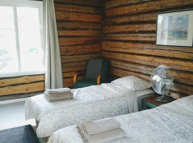 Bed and breakfast Hannaksen Tila *