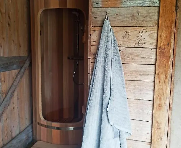 Bed and breakfast Hannaksen Tila *